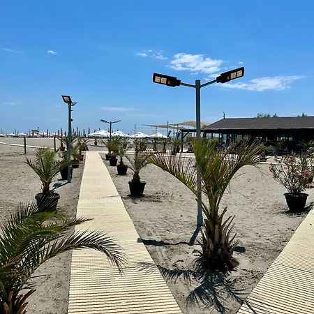 Appartamento Dis Mamaia Nord Constanţa Esterno foto